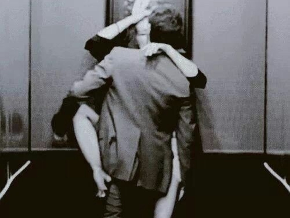 Секс В Лифте Гифки