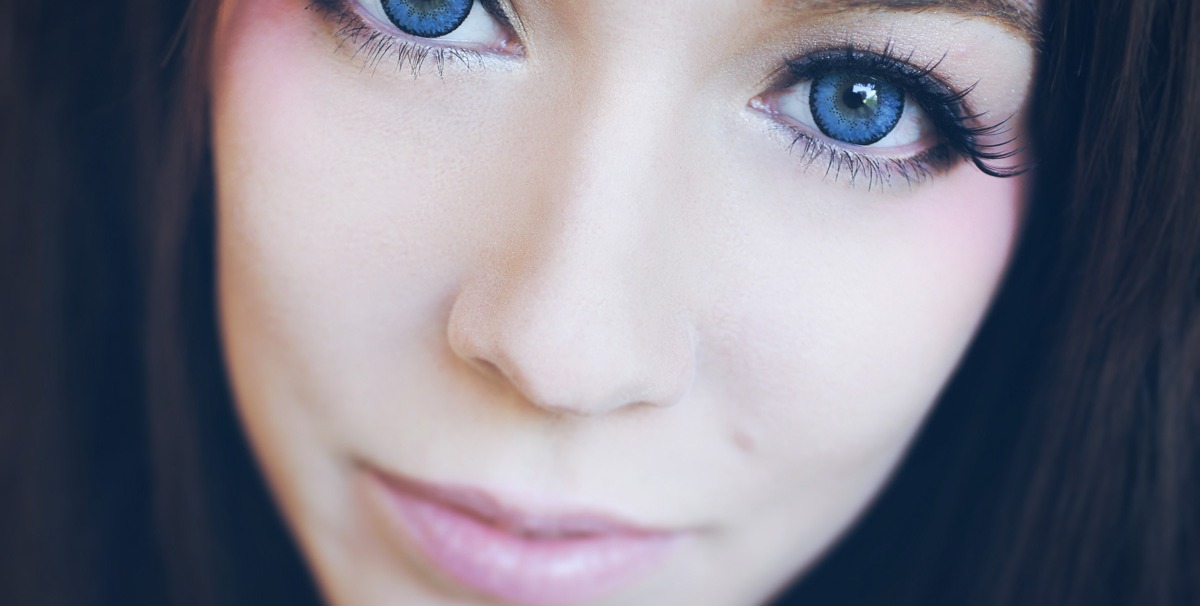Синие глаза и голубые глаза фото